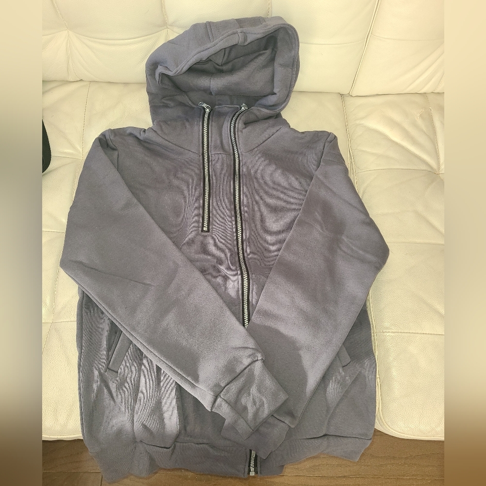 Korean Style. Gray Zip up hoodie